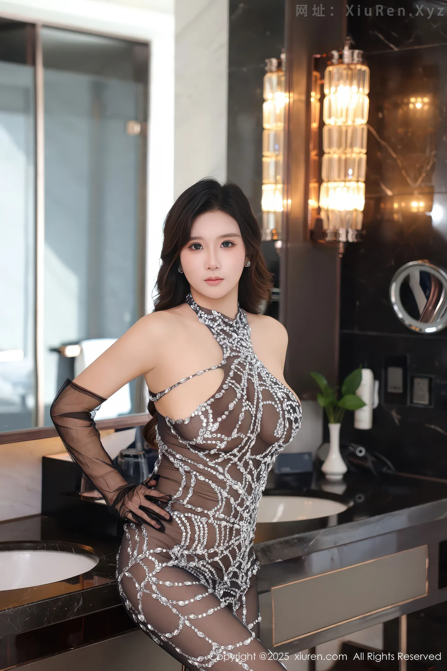 图片[5]-[XiuRen秀人网] VOL.11076 模特小肉肉咪性感黑色连体丝袜配黑色高跟秀凹凸身材诱惑写真75P-秀人网官方网站